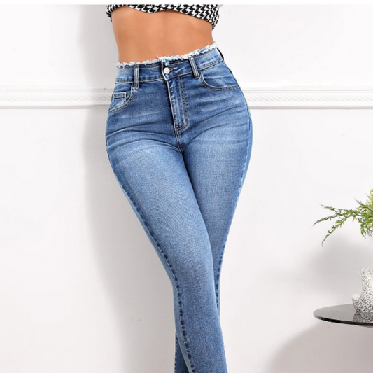 Curved Denim Skinny Jeans
